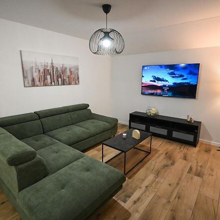 Veliki Apartman Petra Posedarje Eksteriør billede