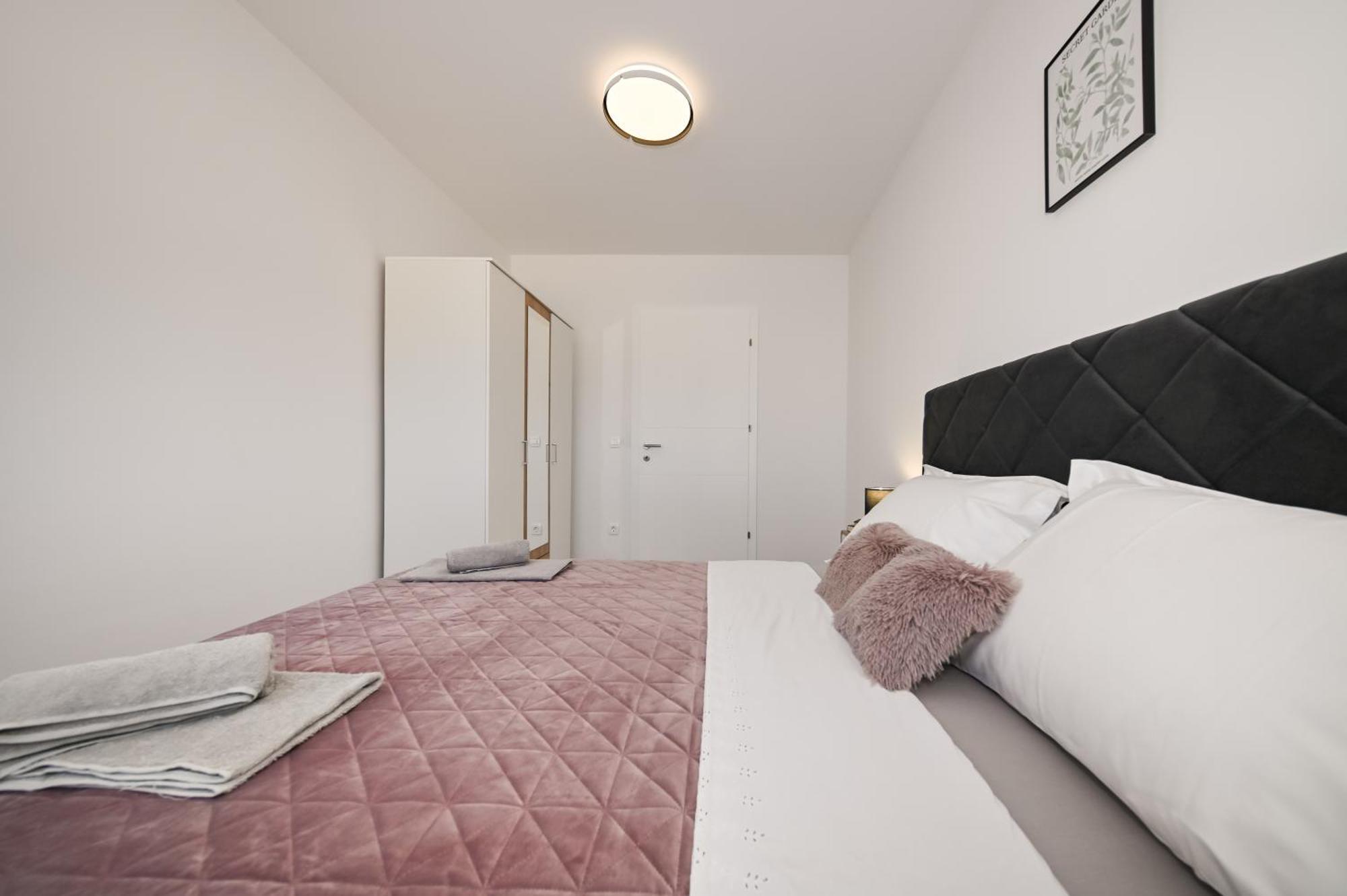 Veliki Apartman Petra Posedarje Værelse billede
